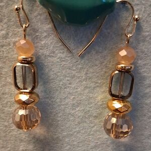 GOLDEN PEACH EARRINGS